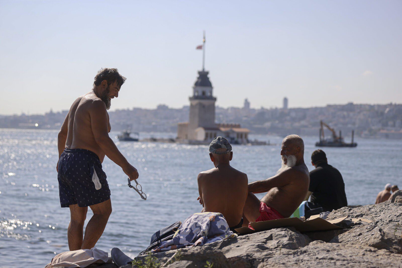 İstanbul'da sıcak hava etkili oldu 15 AA 20230721 31734892 31734890 ISTANBULDA SICAK HAVA ETKILI OLDU scaled