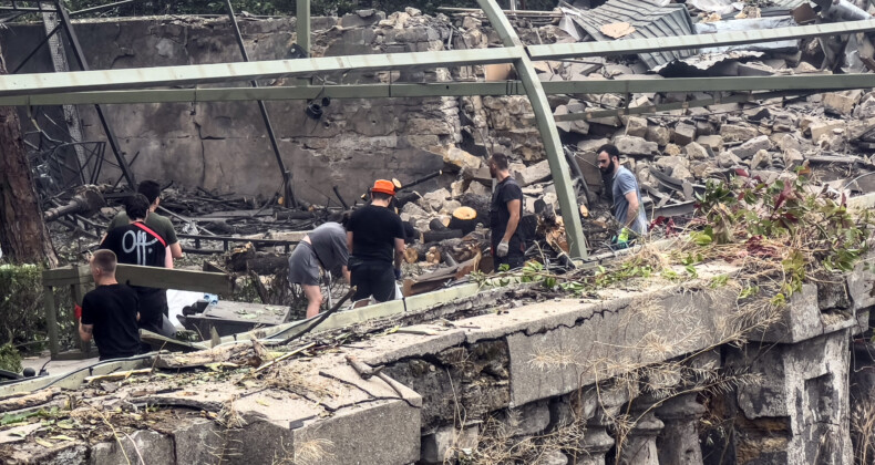 Rusya Odessa’ya düzenlediği saldırıda ölü ve yaralılar var!
