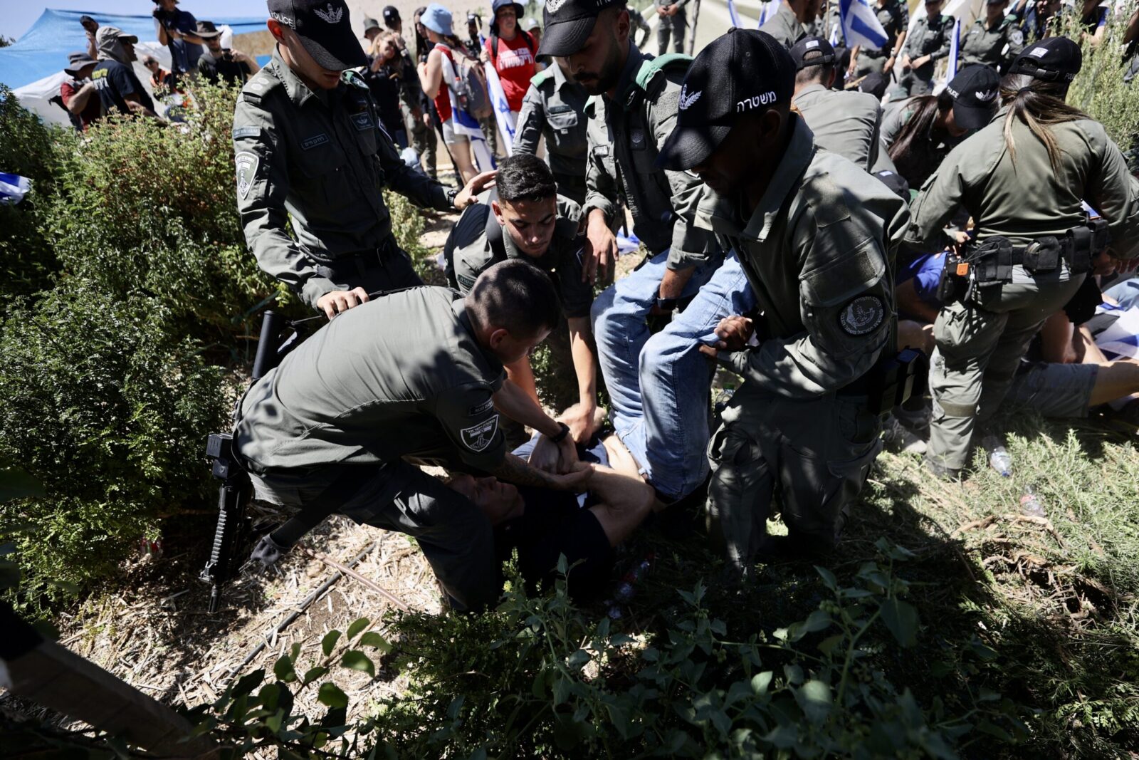İsrail'de protestolara sebep olan yargı reformu, kabul edildi! 27 AA 20230724 31753959 31753946 ISRAILDE HUKUMETIN YARGI DUZENLEMESINE KARSI GOSTERILER DEVAM EDIYOR scaled