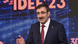 “Yıl sonuna kadar vergi artışı olmayacak!”