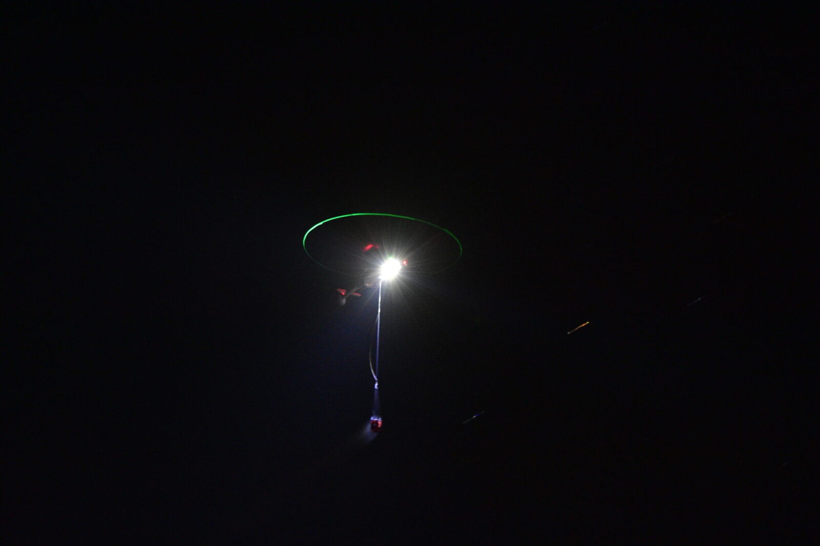 Kemer ilçesindeki yangına gece görüşlü helikopterler 18 AA 20230725 31766416 31766412 ANTALYANIN KEMER ILCESINDEKI ORMAN YANGININDA GECE GORUSLU HELIKOPTERLER MUDAHALEYE BASLADI scaled