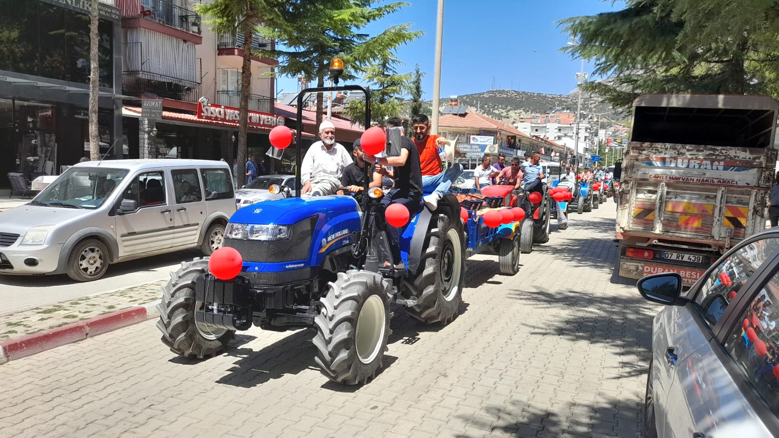 Antalya'da "Domates Festivali" başladı 16 AA 20230728 31792486 31792477 ANTALYADA ESKIHISAR KOYU DOMATES FESTIVALI BASLADI