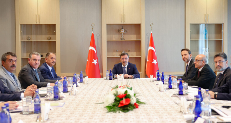Külliye’de deprem koordinasyon toplantısı yapıldı