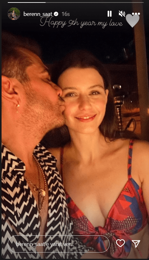 Beren Saat'ten romantik yıl dönümü paylaşımı 12 Ekran goruntusu 2023 07 29 171235