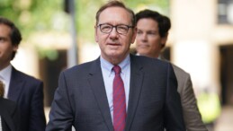 Kevin Spacey, cinsel saldırı suçlamalarından aklandı