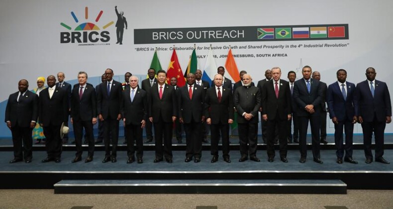 Putin, BRICS Liderler Zirvesi’ne video konferans yoluyla katılacak