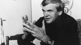 Ünlü yazar Milan Kundera hayatını kaybetti