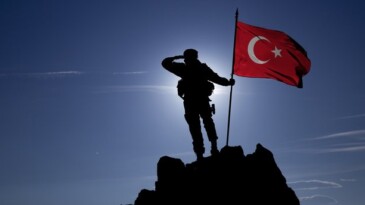 Pençe-Kilit Harekatı bölgesinde bir asker şehit oldu