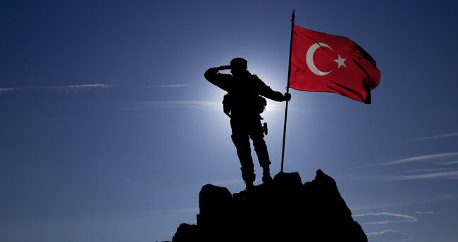 Pençe-Kilit Harekatı bölgesinde bir asker şehit oldu