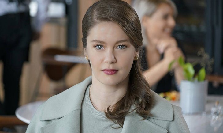 Metin Akpınar'dan Burcu Biricik ve Halit Ergenç'e övgü dolu sözler! 9 0x0 camdaki kizin nalani burcu biricik yasiyla sasirtti 1619100134831