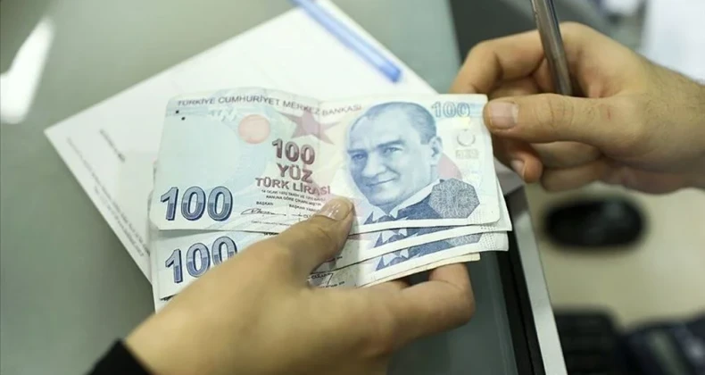 Emekli ve memur için üçer aylık zam talebi! AK Parti’den ilk açıklama