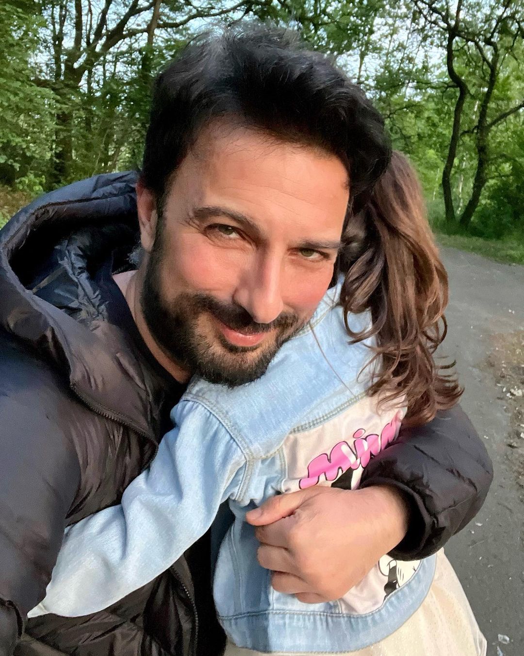 Tarkan'dan romantik paylaşım! 11 354414666 306385505148427 2238888828873602884 n