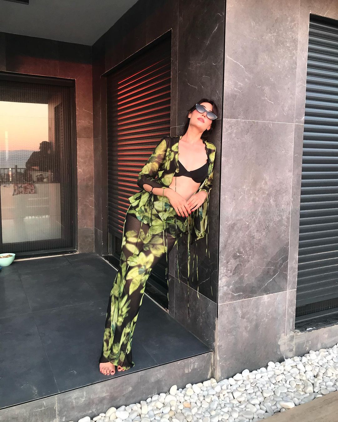 Esra Bilgiç'in yeni projesi belli oldu! 18 369807694 18381497701014974 4255951712993296673 n