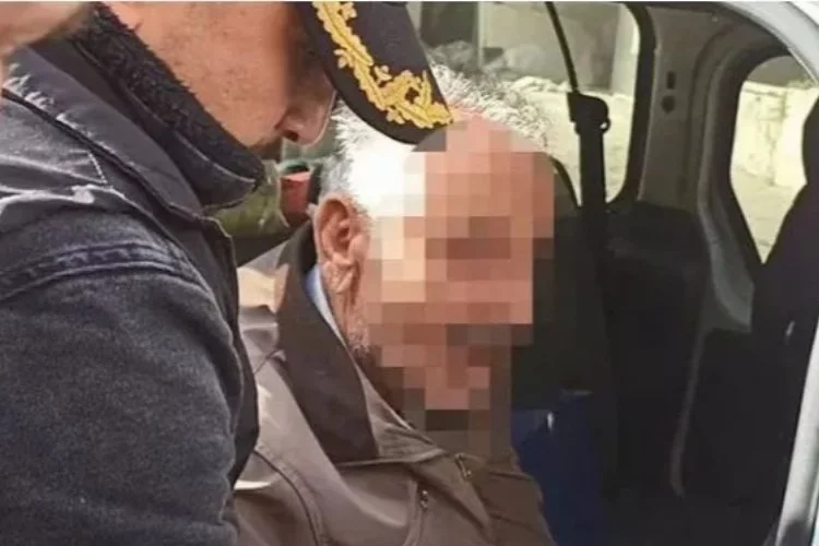 79 yaşındaki adamdan korkunç cinayet! 6 79 yasindaki adam 65 yasindaki arkadasini aralarindaki cinsel iliski ortaya cikmasin diye oldurmus 1691127572 61