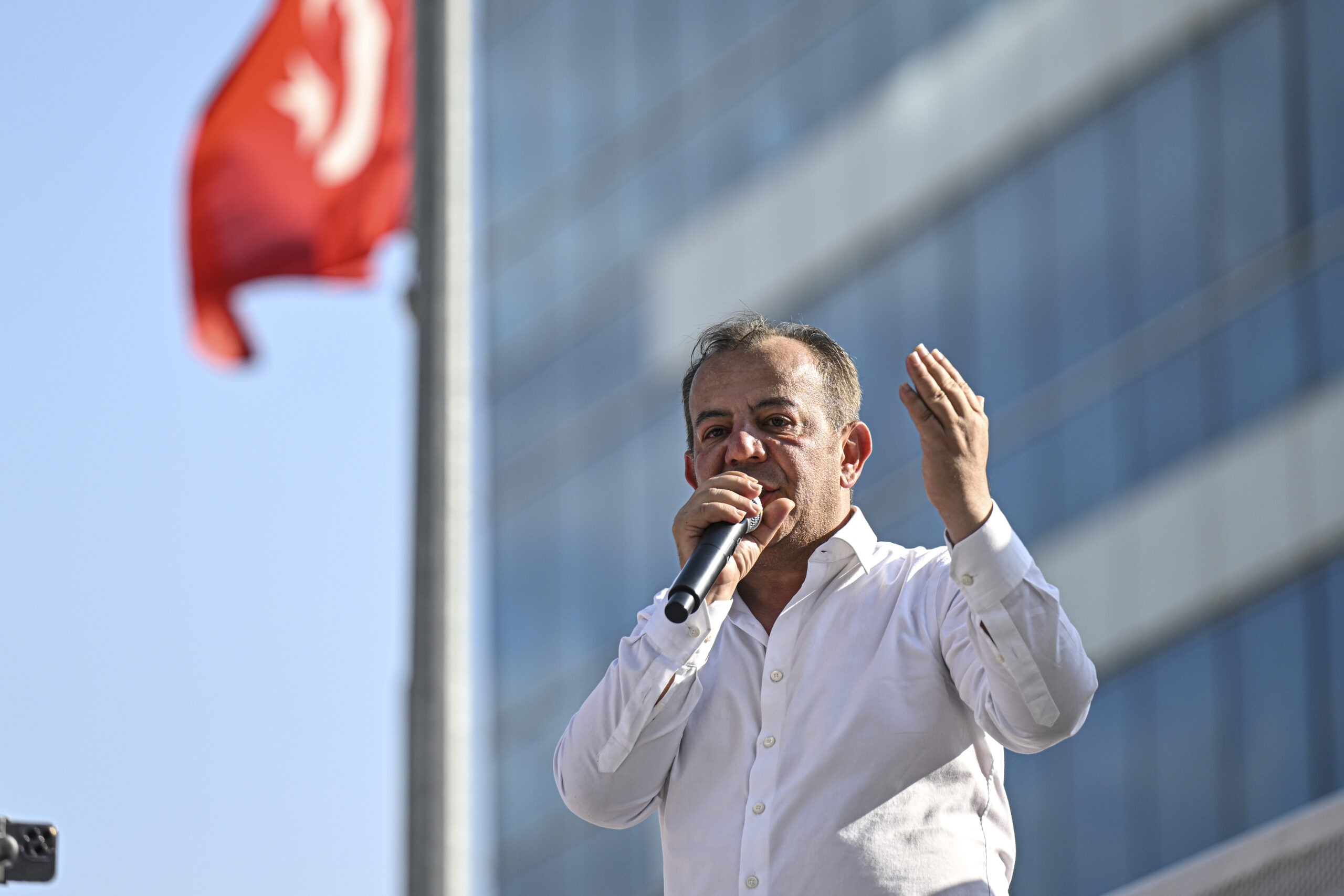 Tanju Özcan, CHP'yi yerden yere vurdu! İstanbul ve Ankara'yı kaybedecekler! 13 AA 20230712 31662001 31661987 BOLU BELEDIYE BASKANI TANJU OZCANIN ADALET VE DEGISIM YURUYUSU scaled