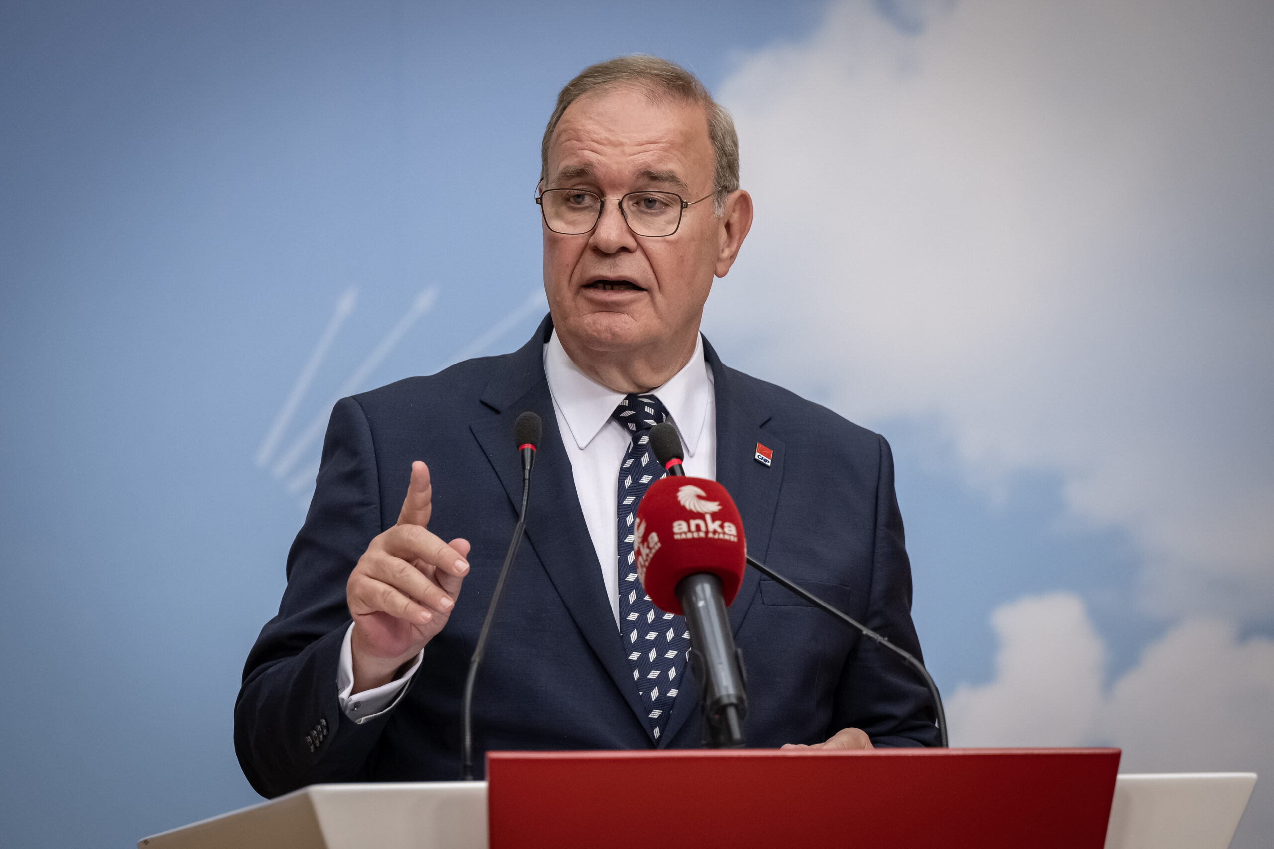 CHP'den "değişim" açıklaması! Süreç başladı... 3 AA 20230801 31817301 31817299 CHP SOZCUSU OZTRAK MYK TOPLANTISINA ILISKIN ACIKLAMA YAPTI scaled