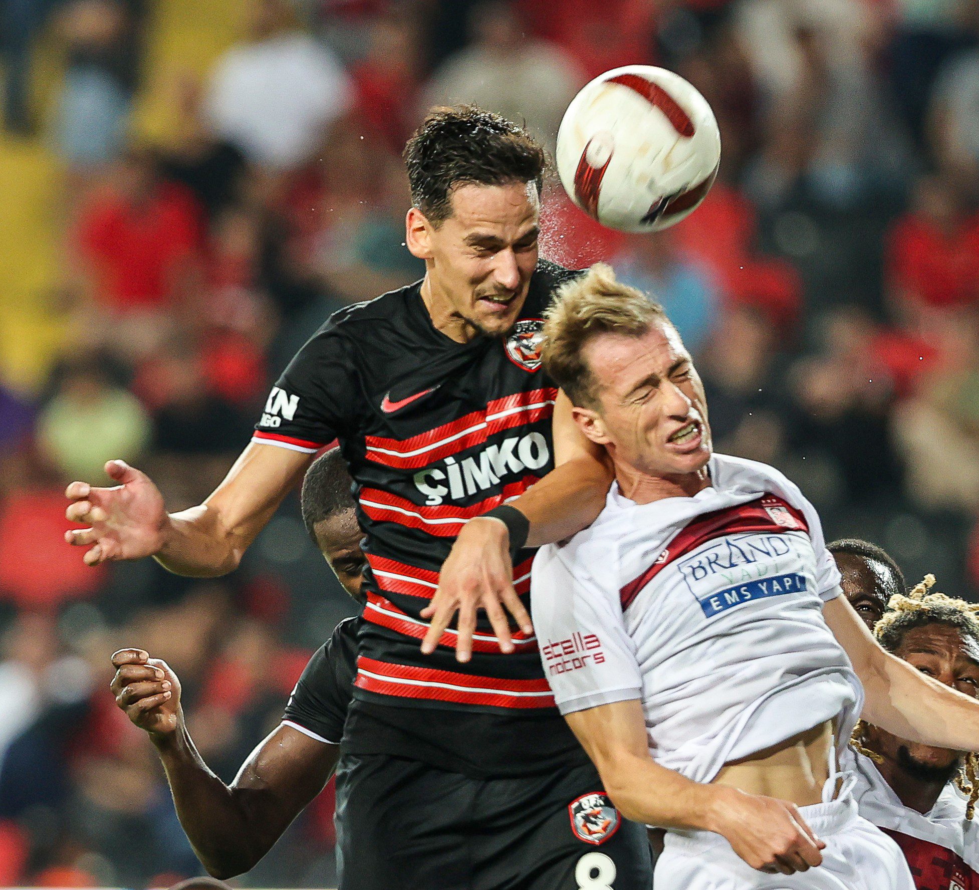 Sivasspor, deplasmanda Gaziantep FK'yi 3-1 yendi 5 AA 20230820 31960011 31959992 GAZIANTEP FKSIVASSPOR