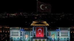 Cumhuriyetin 100. Yılına Özel Marş, Zafer Bayramı’nda İlk Kez Seslendirildi