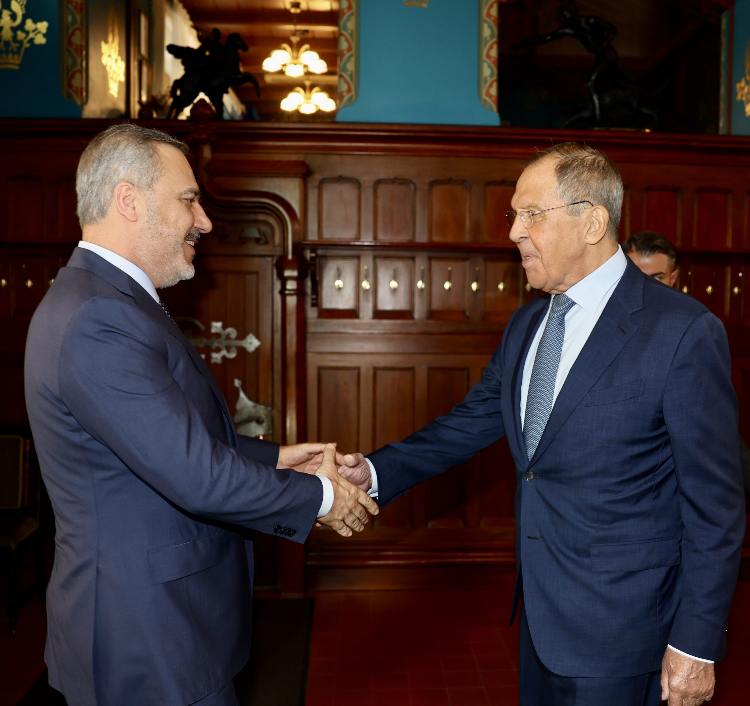 AA 20230831 32041221 32041218 DISISLERI BAKANI FIDAN RUSYA DISISLERI BAKANI LAVROV scaled