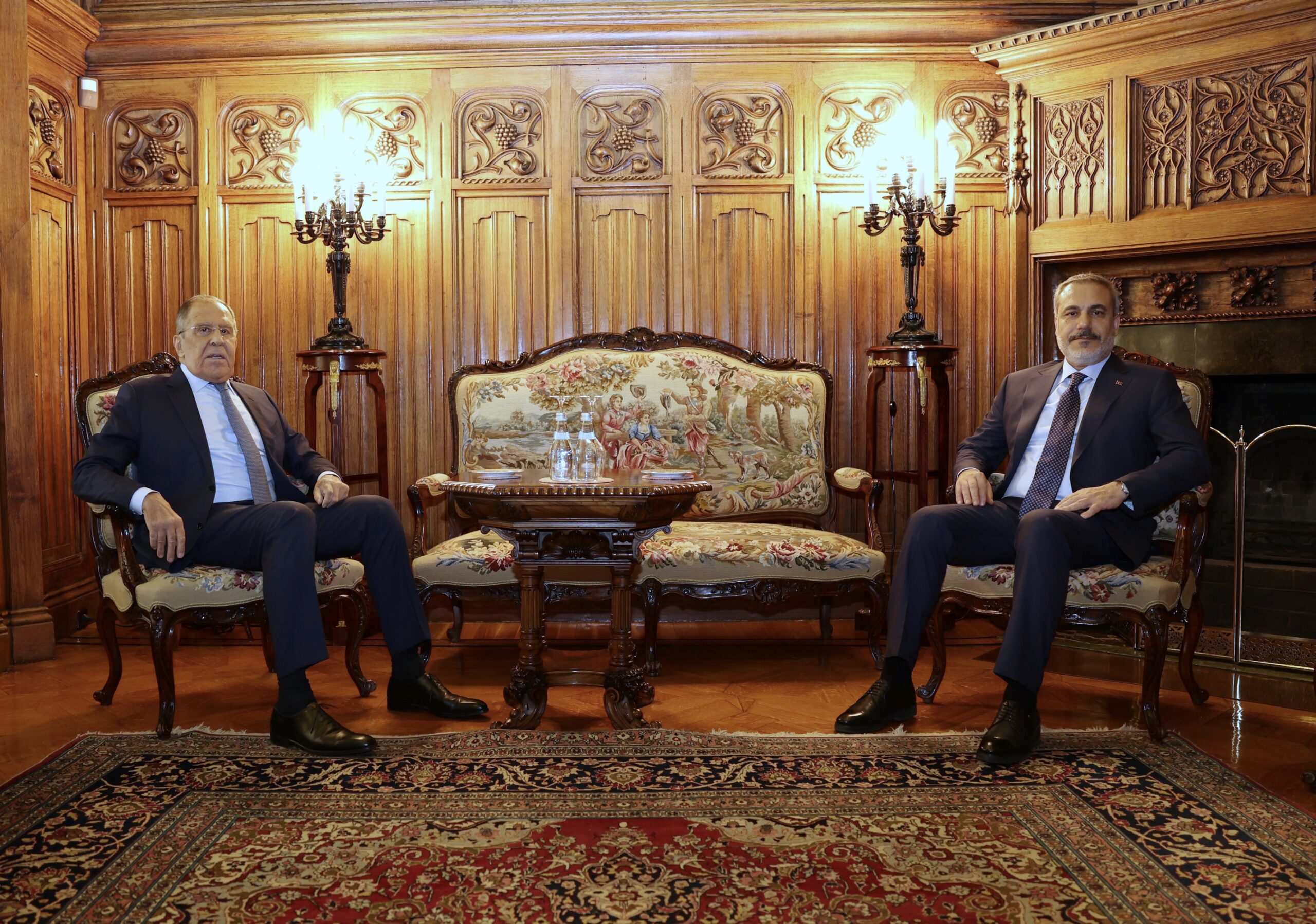 AA 20230831 32041221 32041220 DISISLERI BAKANI FIDAN RUSYA DISISLERI BAKANI LAVROV scaled