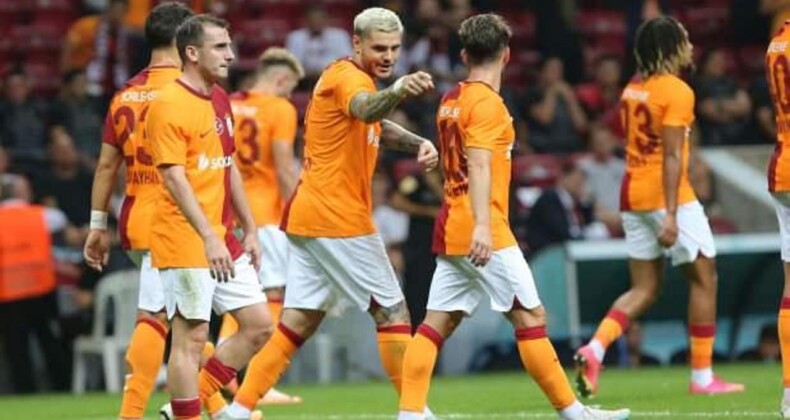 Aslan doludizgin! Galatasaray Devler Ligi’nde play-off’a yükseldi