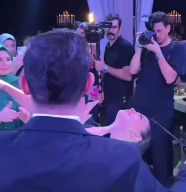 Demet Özdemir Dansıyla Sosyal Medyayı Salladı! 17 demet e1693486551196