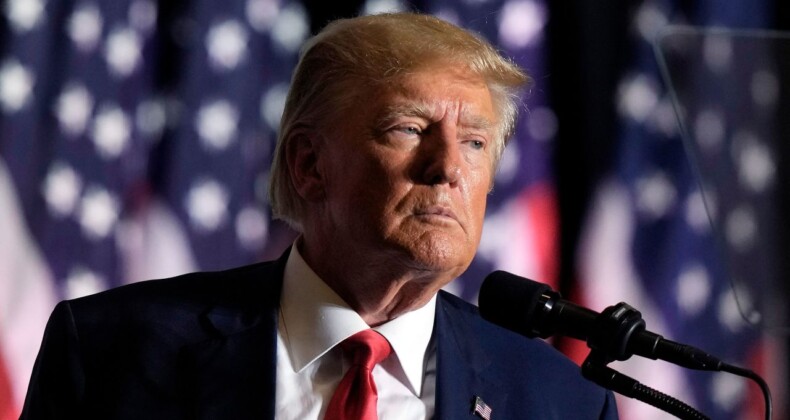 ABD’de bir ilk: Trump Georgia’da cezaevine teslim oldu!