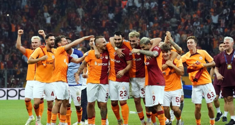 Galatasaray Tarihe Geçti! İlk Türk Takımı Oldu