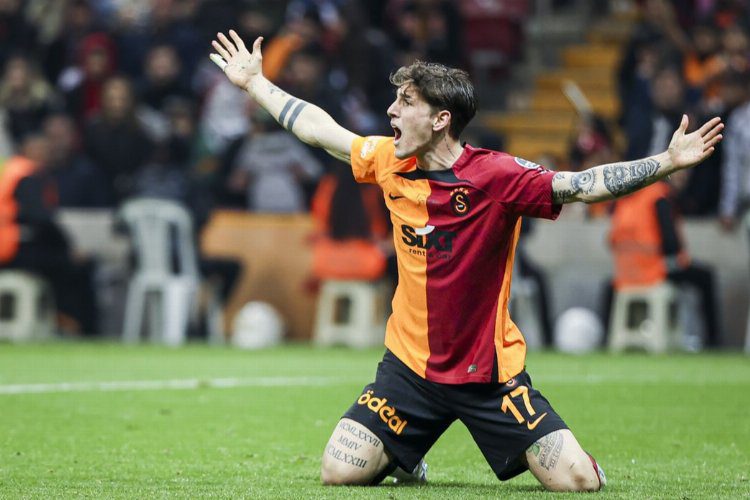 Galatasaray'ın yıldızı Aston Villa'ya gidiyor! 3 galatasarayli nicolo zaniolo nun babasindan transfer aciklamasi 1685022013 174