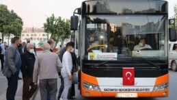 65 yaş üstü toplu taşıma ücretli mi olacak? Belediye’den açıklama!