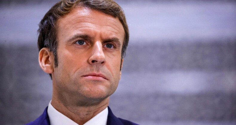 Macron’dan Nijer’e Meydan Okuma: Büyükelçi Kalacak!
