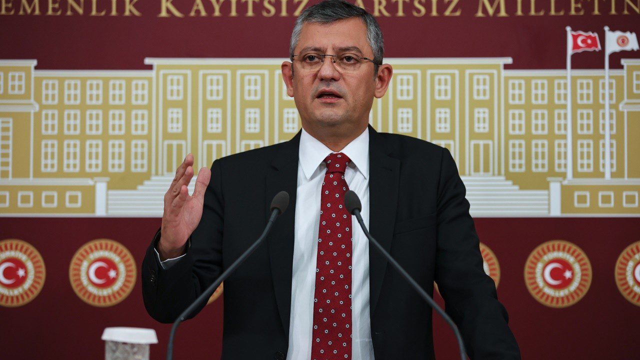 İmamoğlu adaylığını açıkladı! CHP'den ilk tepki 3 ozgur ozel
