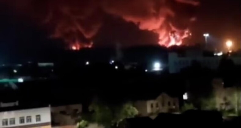 Ukrayna’nın Havaalanı Saldırısında 4 Uçak Alev Alev