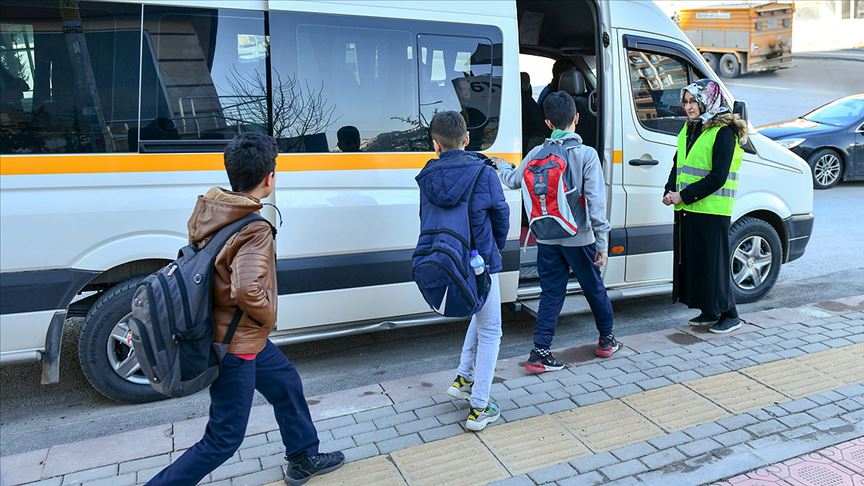 İBB'den toplu ulaşıma okkalı zam! İşte yeni tarife 6 sservis