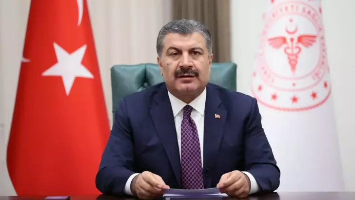 Sağlık Bakanı Koca: Türkiye’de 9 Kişide Eris Varyantı Tespit Edildi