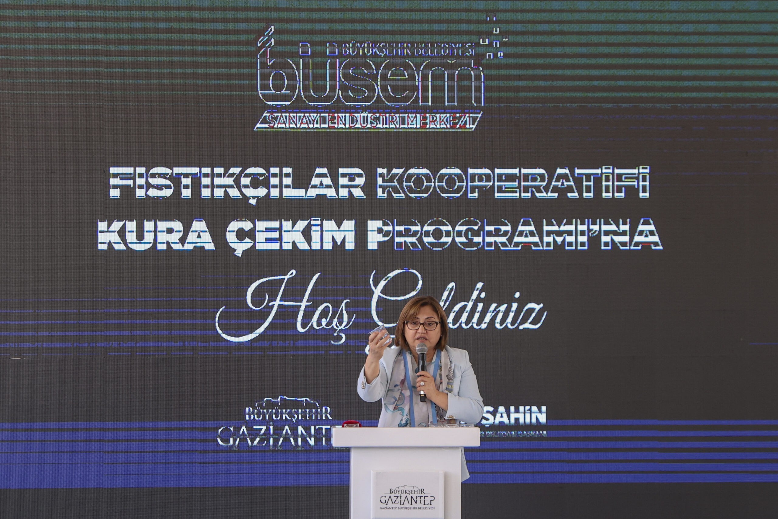 AK Parti Grup Başkanvekili Gül, Gaziantep BÜSEM'de Eser Siyasetini Vurguladı 1 AA 20230902 32055267 32055265 AK PARTI GRUP BASKANVEKILI GUL GAZIANTEPTE KONUSTU scaled