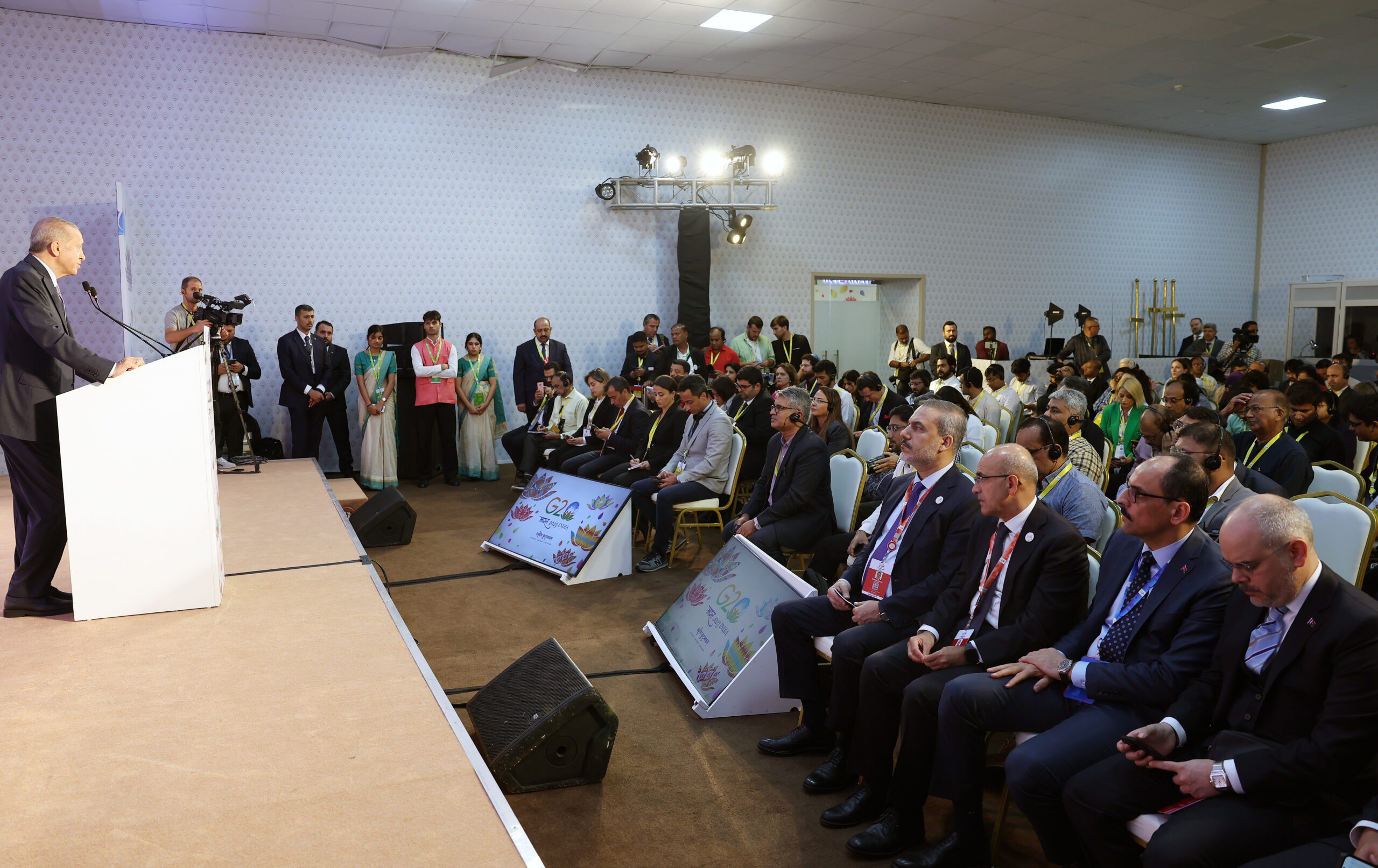 Erdoğan, G20 Zirvesi'nde F-16 Yorumu: İsveç İle Bağlantı Kurulması Doğru Değil 11 AA 20230910 32116710 32116709 CUMHURBASKANI RECEP TAYYIP ERDOGAN scaled