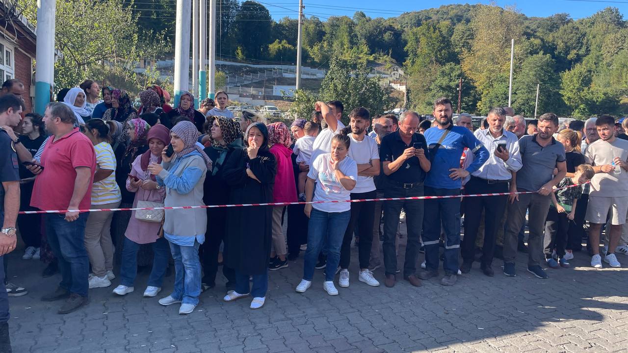 Zonguldak'ta Maden Göçüğü: 1 Ölü, 6 Yaralı 6 AA 20230913 32141385 32141382 ZONGULDAKTA MADEN OCAGINDA GOCUK MEYDANA GELDI