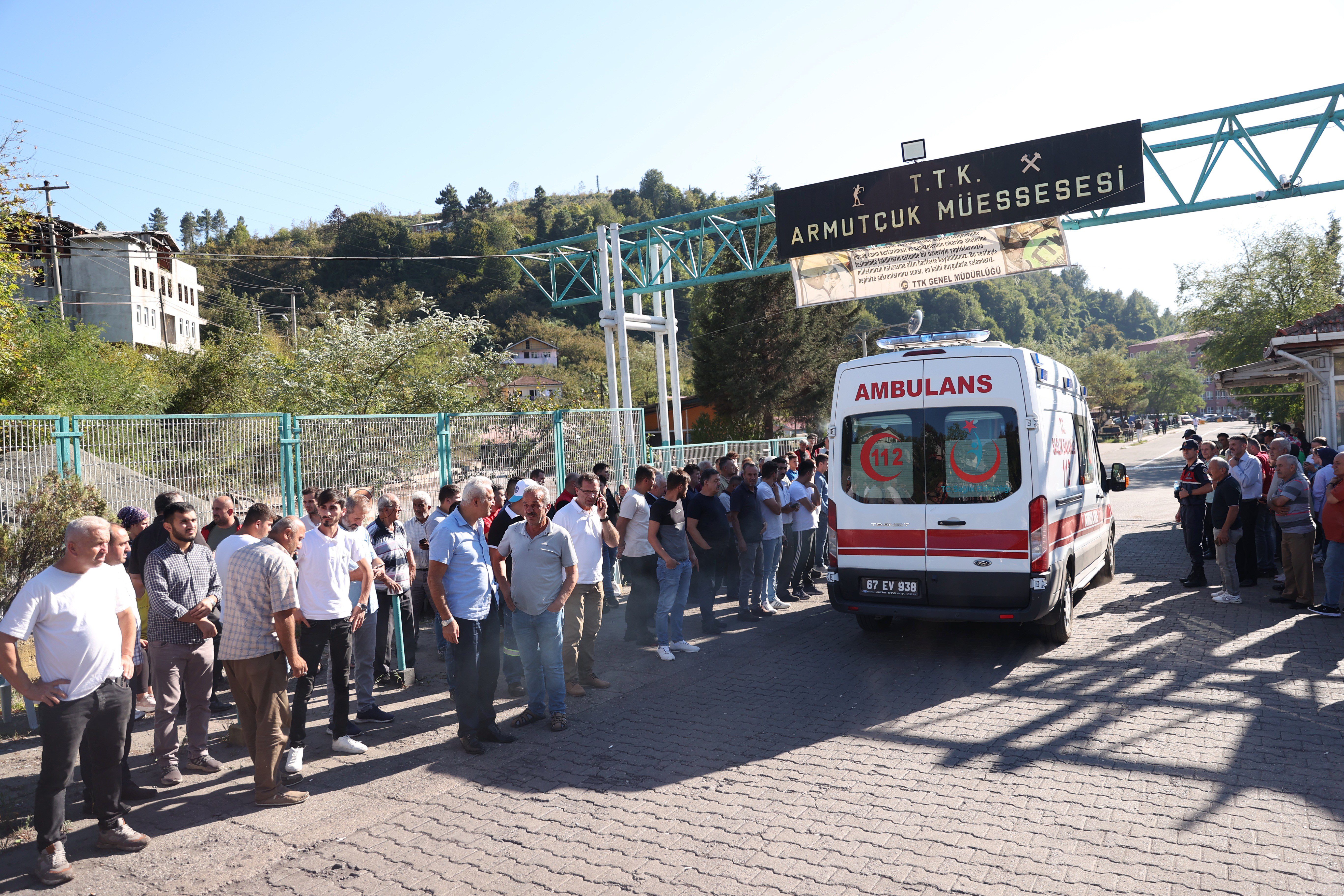 Zonguldak'ta Maden Göçüğü: 1 Ölü, 6 Yaralı 3 AA 20230913 32141431 32141416 ZONGULDAKTA MADEN OCAGINDA GOCUK MEYDANA GELDI