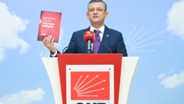 Özgür Özel CHP Genel Başkanlığı için Adaylığını Duyurdu