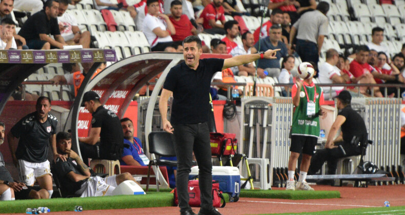 Samsunspor, Teknik Direktör Hüseyin Eroğlu ile Yollarını Ayırdı