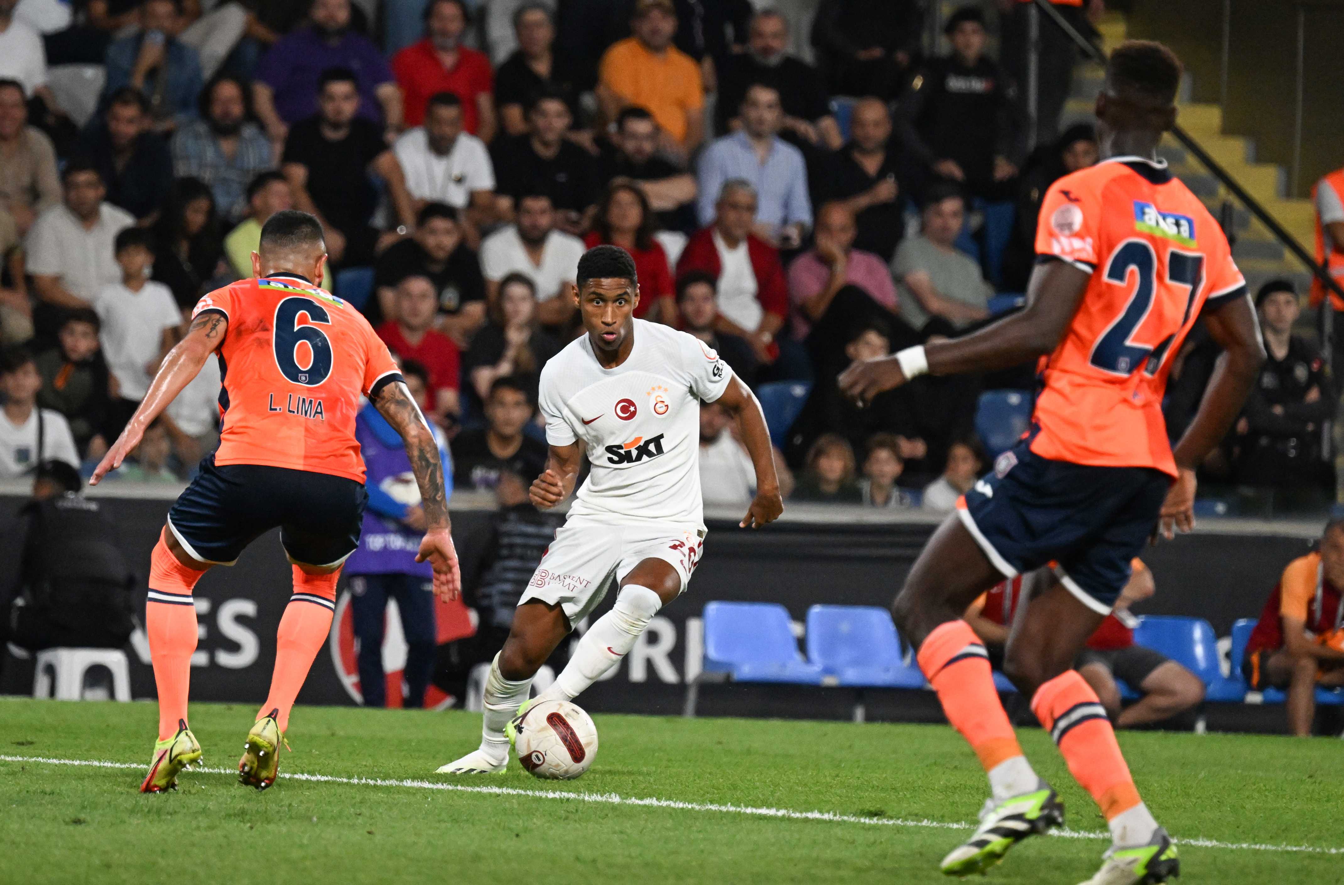 Galatasaray, Tete Transferi İçin FIFA'ya Şikayette Bulundu 1 AA 20230923 32226504 32226497 RAMS BASAKSEHIR GALATASARAY