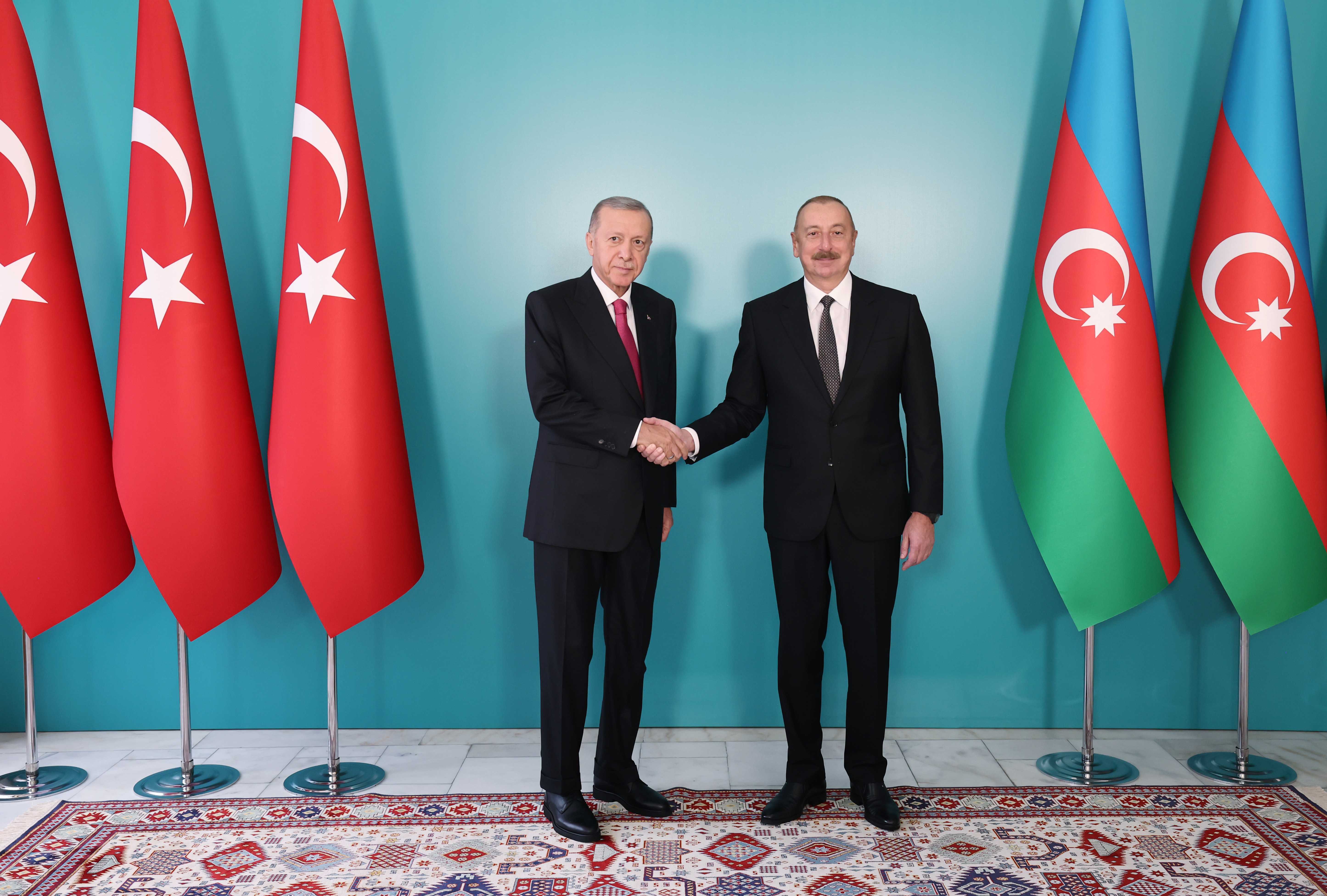 Cumhurbaşkanı Erdoğan Nahçıvan Dönüşü Önemli Açıklamalar Yaptı 7 AA 20230925 32236935 32236934 CUMHURBASKANI ERDOGAN NAHCIVANA GELDI 1