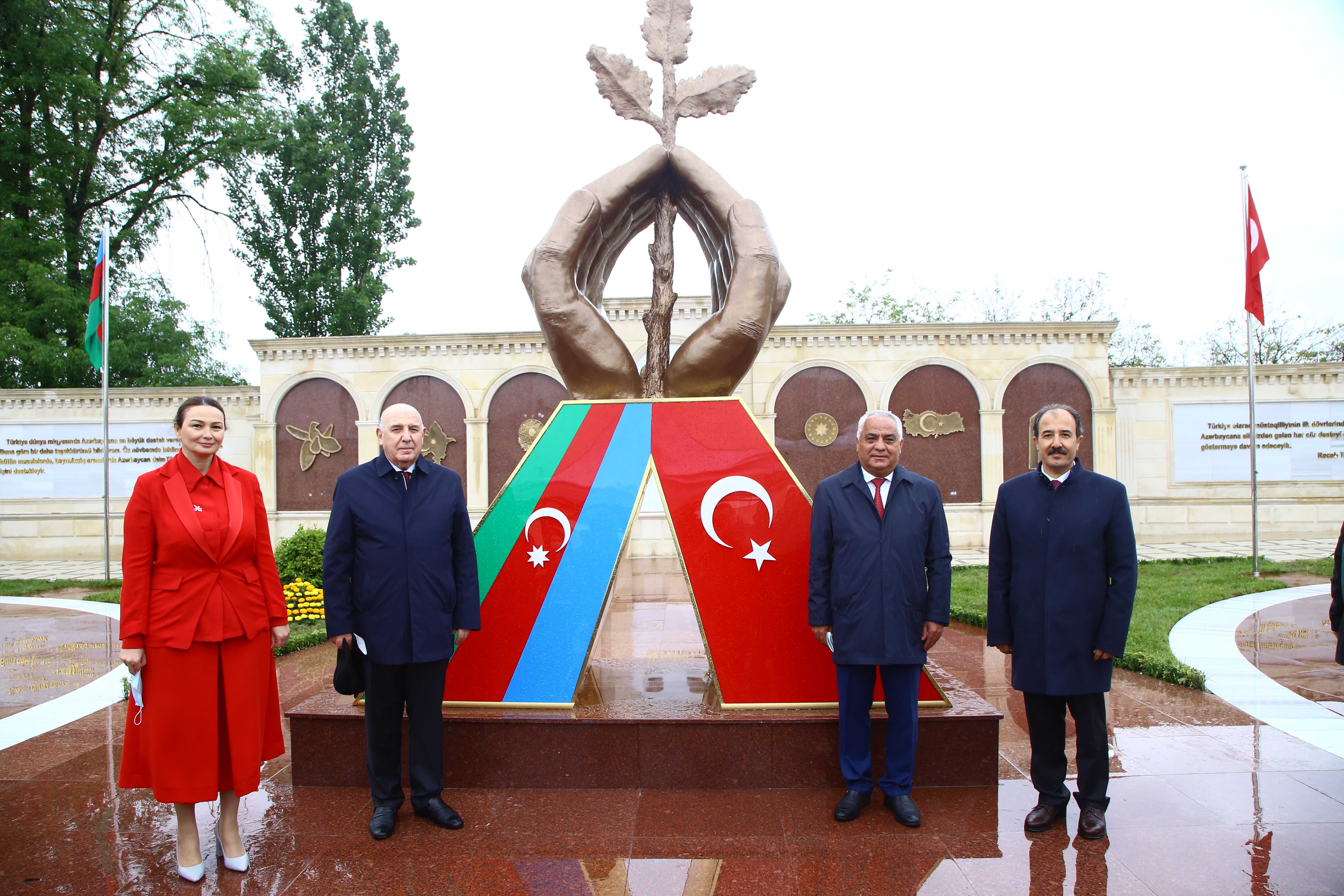 Azerbaycan Milletvekili Ganire Paşayeva Hayatını Kaybetti 4 AA 20230928 32266769 32266767 AZERBAYCAN MILLETVEKILI GANIRE PASAYEVA YASAMINI YITIRDI