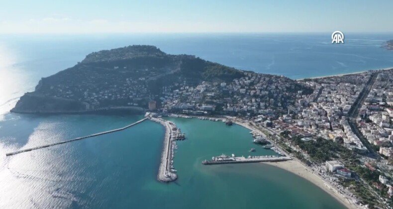 Alanya Kalesi’nde 5. Yüzyıla Tarihlenen Bazilika Kalıntıları Keşfedildi