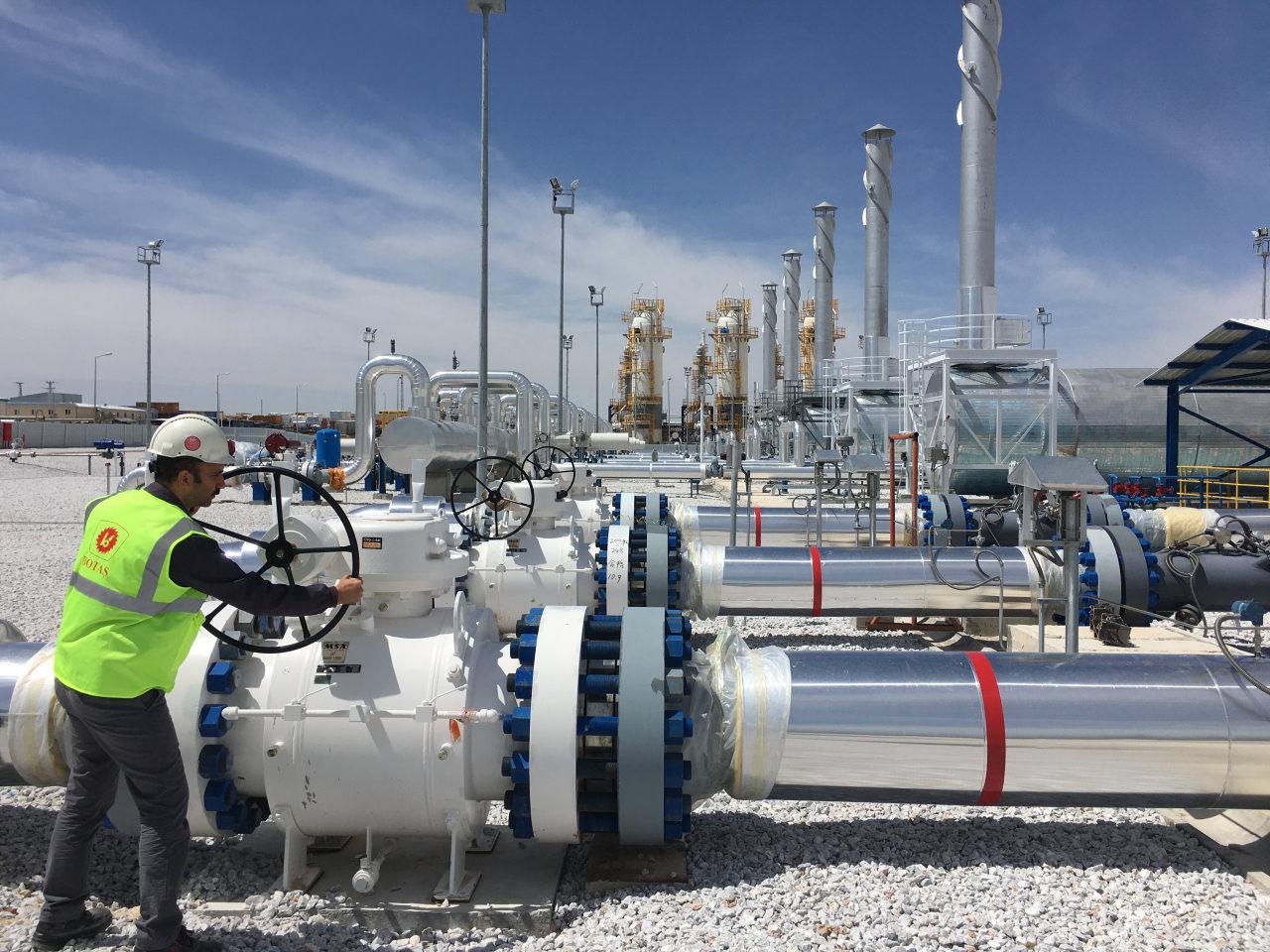 Enerjide Merkez Ülke Olma Yolunda Adımlar 1 ankara yillardir plan yapiyor fiyatlar turkiyede belirlenecek erdoganin hedefi 1 5RKbsiqd