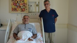 Antalya’da “Delirten Hastalık”tan Ameliyatla Kurtuldu