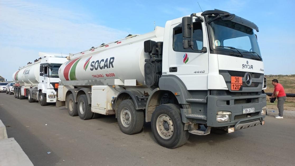 Azerbaycan'dan, Karabağ'daki Ermeni Nüfusa Yakıt Yardımı 1 azerbaycan hukumeti karabagdaki ermeni nufus icin yakit gonderdi 1 td6FAcQ5
