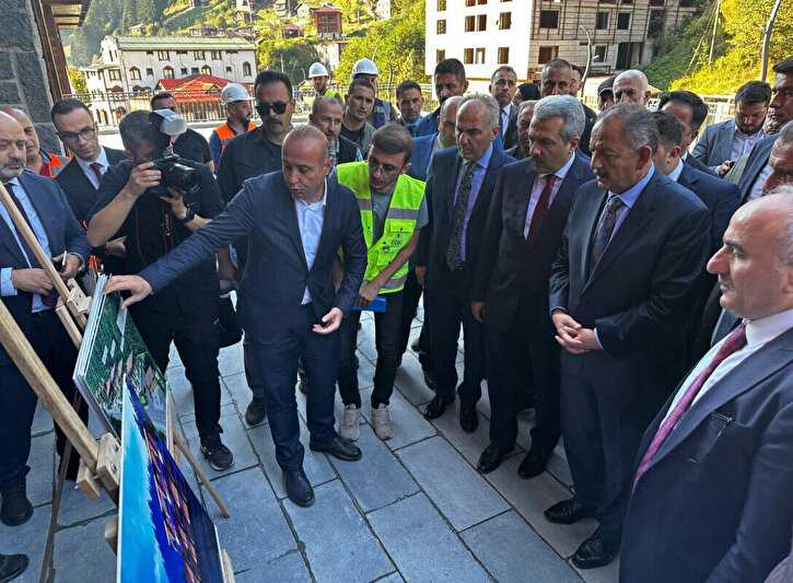 Bakan Özhaseki'den Ayder'de Kentsel Dönüşüme: "Blok Dikmenin Manası Yok" 3 bakan ozhasekiden rizedeki kentsel donusum calismalariyla ilgili onemli aciklama aydere blok dikmenin manasi yok 1j6hjF6k