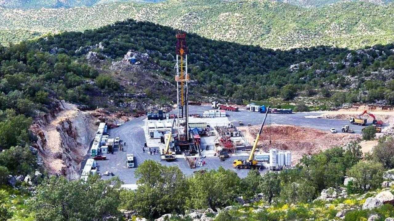 Heyecanlandıran Petrol Gelişmesi: Yeni Müjde An Meselesi! 2 bir ilimizde daha heyecanlandiran petrol gelismesi yeni mujde an meselesi 2 8BRktRUz